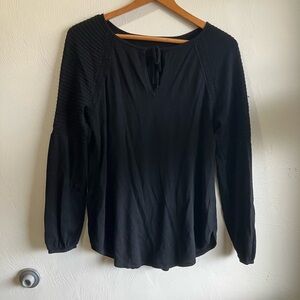 Women's Black Long Sleeve Top